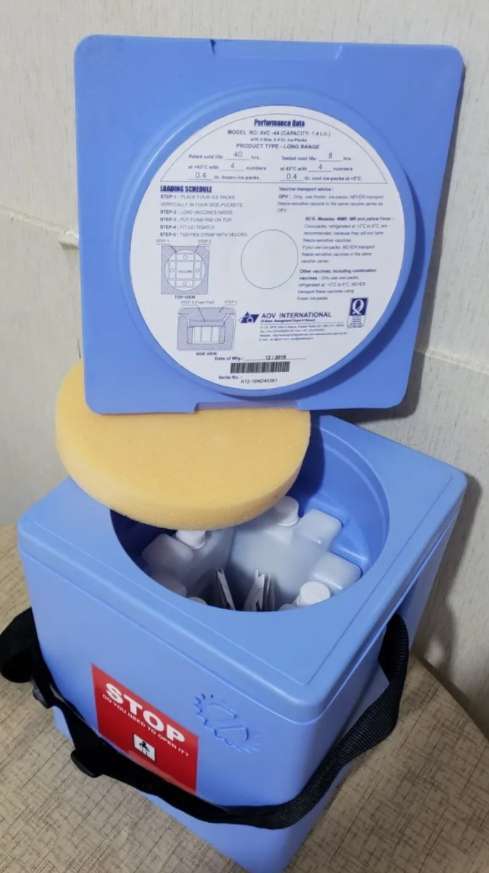 Termo porta Vacunas 1.7 L Nilkamal con PQS OMS