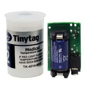 Data Logger Tinytag TK-4014-MED – Registrador de datos y estuche protector Registrador de datos Data Logger Tinytag TK-4014-MED con caja cilíndrica protectora y dispositivo de medición.